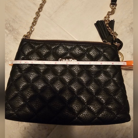 Calvin Klein crossbody bag - Picture 8 of 9